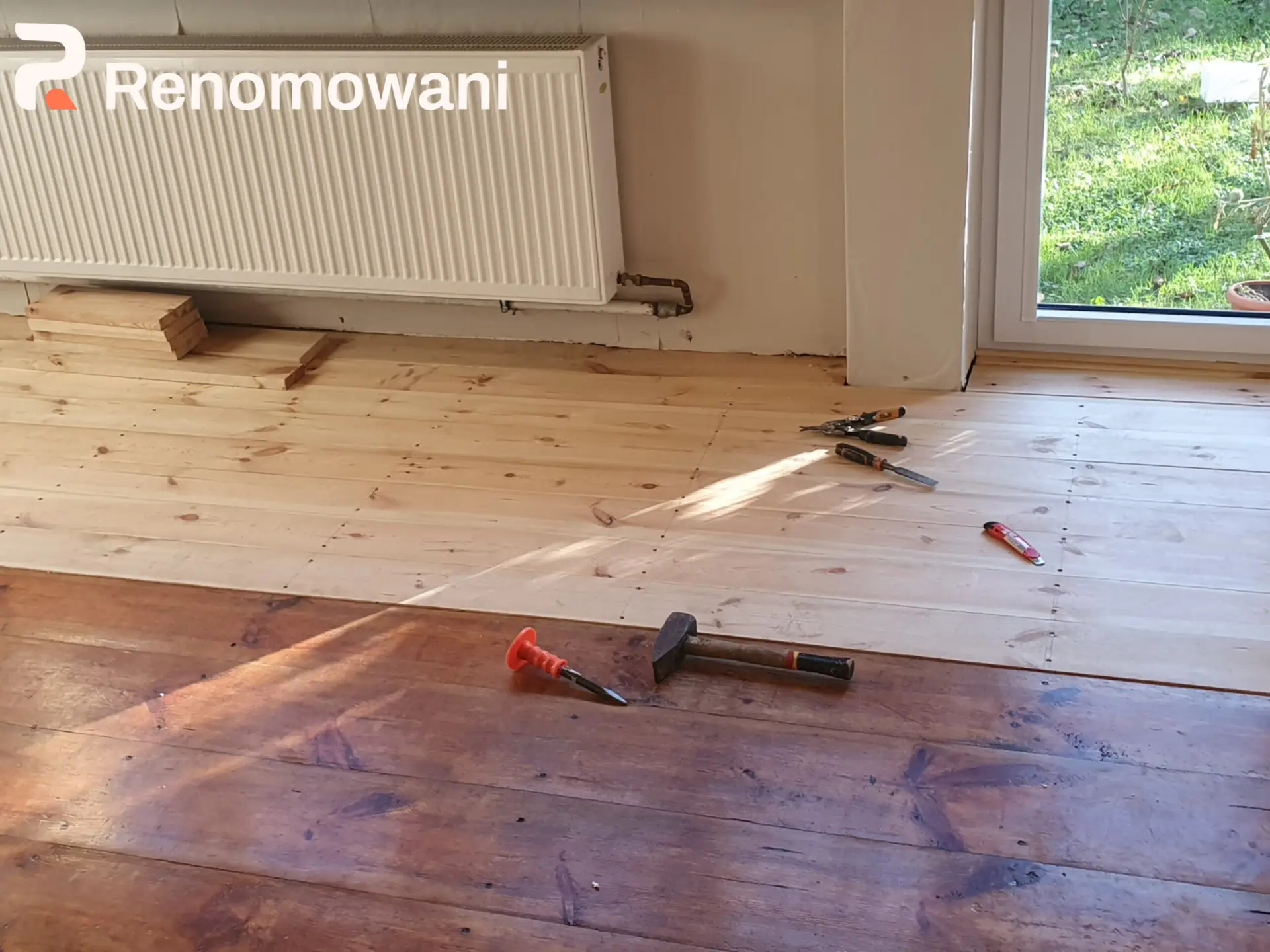 Wymiana desek podłogowych z drewna sosnowego – Renomowani.pl